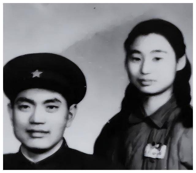 忠吃饭询问为何不点酒尤：上次是我掏的钱不朽情缘电子游戏网址1971年和尤太(图7)